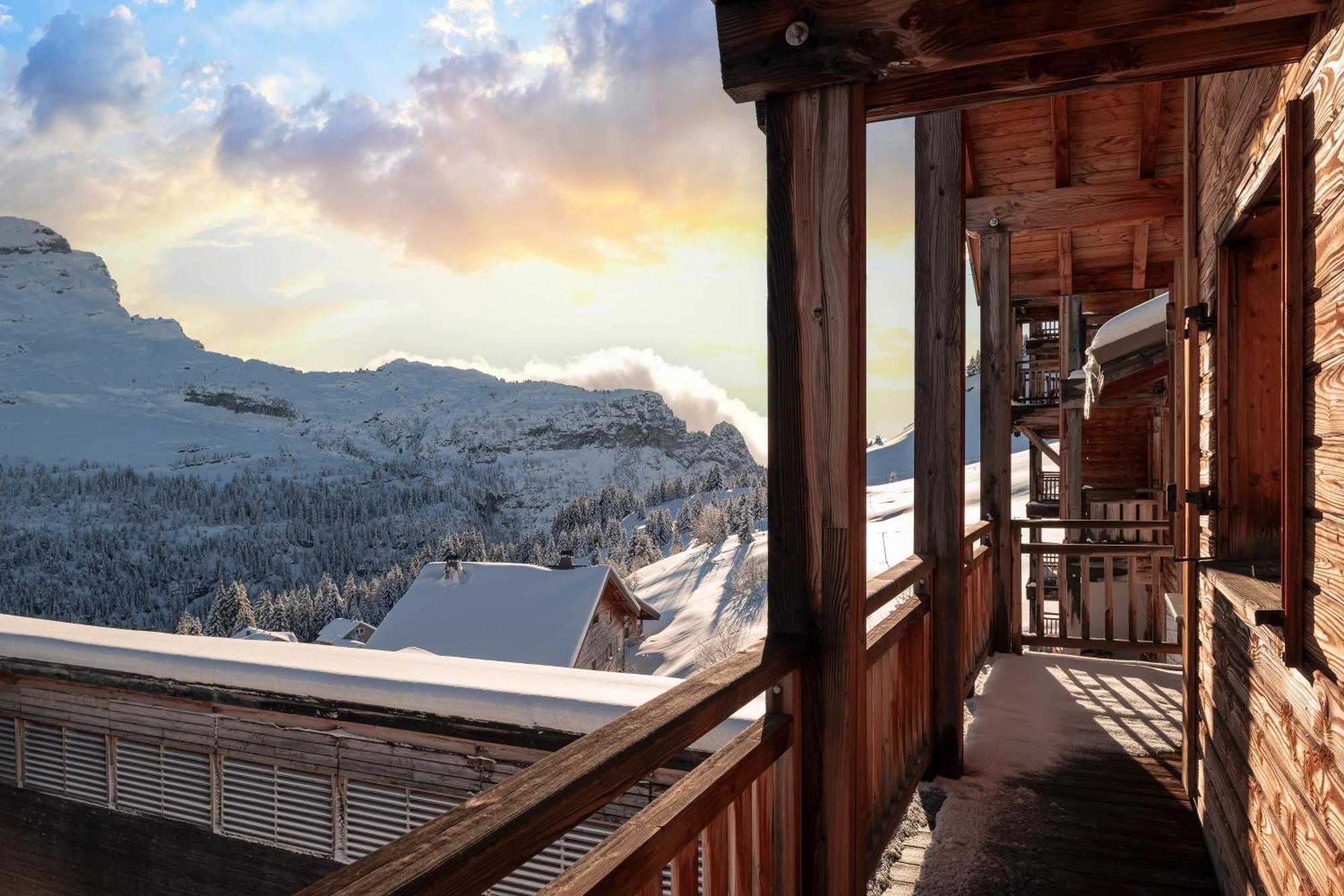 Dormio Resort Les Portes Du Grand Massif Flaine Exterior photo